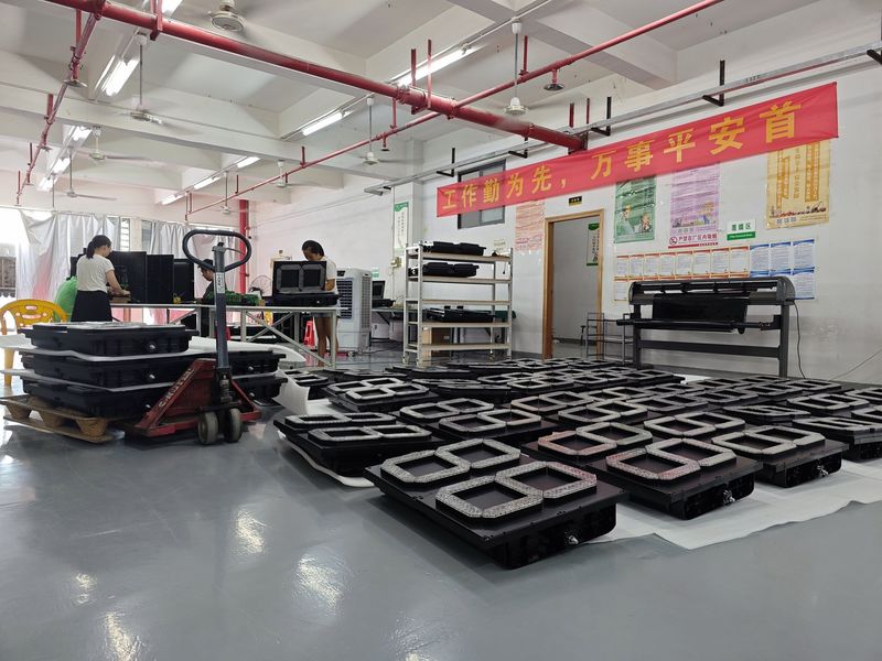Shenzhen Jutai Comm Co., Ltd. สายการผลิตผู้ผลิต